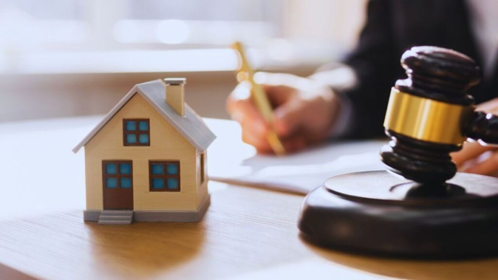 property dispute lawyer